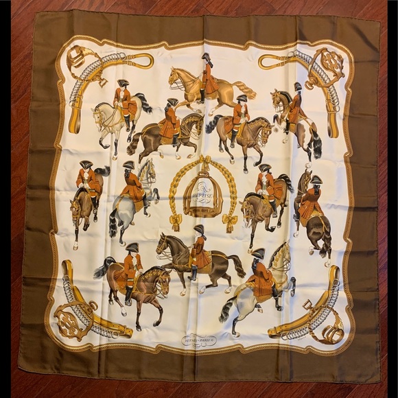 Authentic HERMÈS REPRISE Scarf - Picture 3 of 5